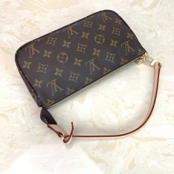 First bag ru ACCESSOIRES Louis POCHETTE Vuitton 0726
